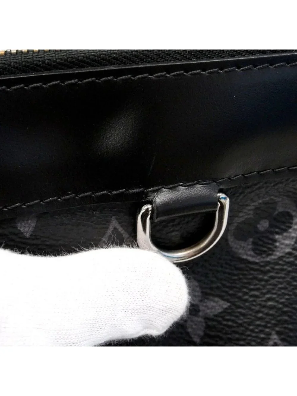 Louis Vuitton Clutch Monogram Eclipse Pochette Discovery Black